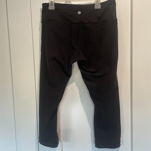 LULULEMON Cropped Active Pants - Picture 2 of 7